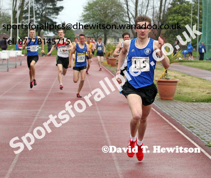 Michael Wilson (Sunderland) wins the Jimmy Hedley 800 metres, North Eastern Grand Prix, Monkton Stadium, Jarrow. Photo: David T. Hewitson/Sports for All Pics